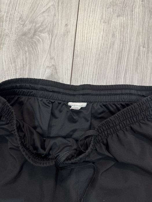 Adidas black training shorts – mărimea M