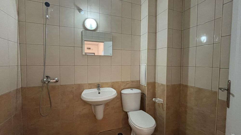 Дава се под наем Двустаен апартамент в Пловдив, Въстанически - 72 кв.м за 230 € - Снимка #3