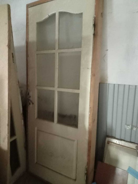 Двери б/у недорого