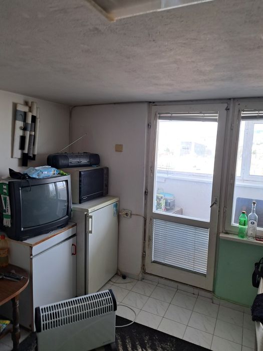 Дава се под наем Ателие в Разград, Абритус - 20 кв.м за 142.8 € - Снимка #2