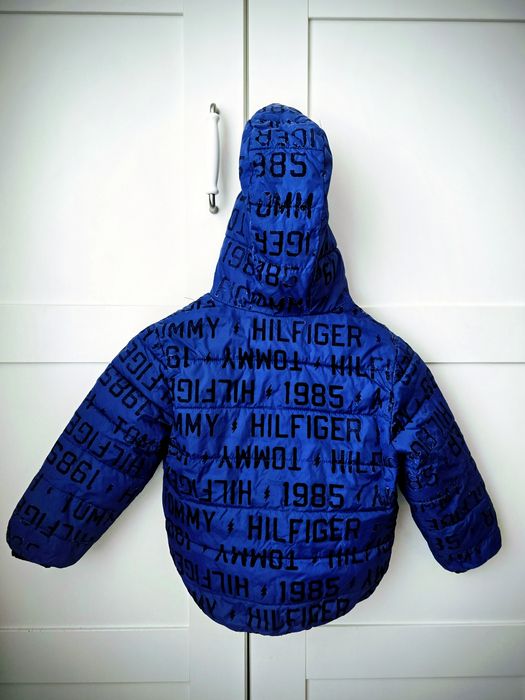 Яке Tommy Hilfiger, размер 2-3 години,98см