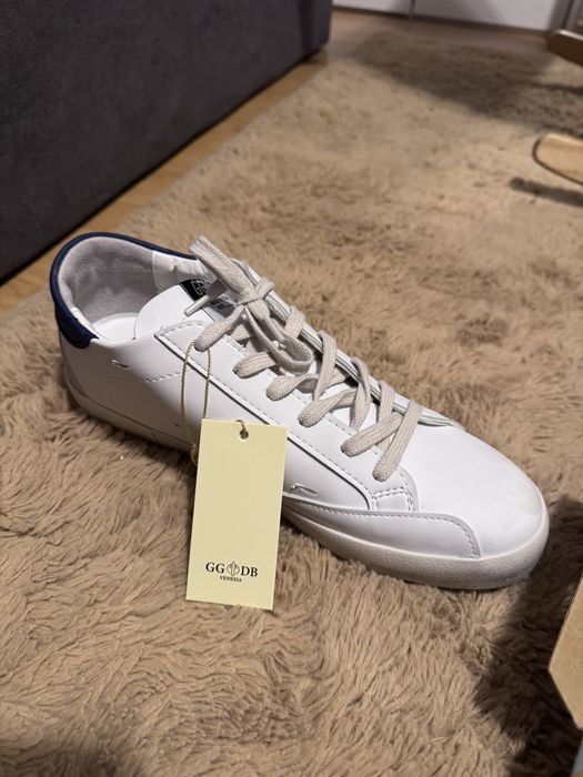 golden goose superstar navy