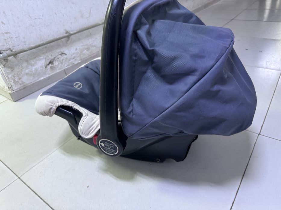 Автокресло.