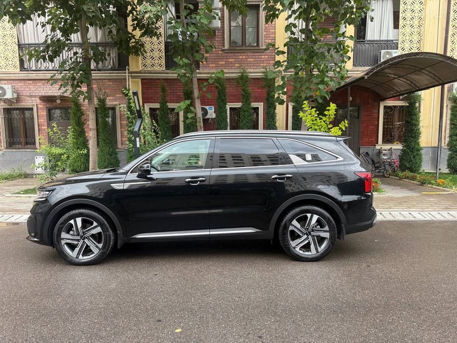 Kia Sorento сотилади
