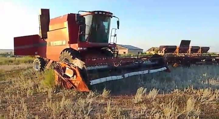 Продам комбайн Case