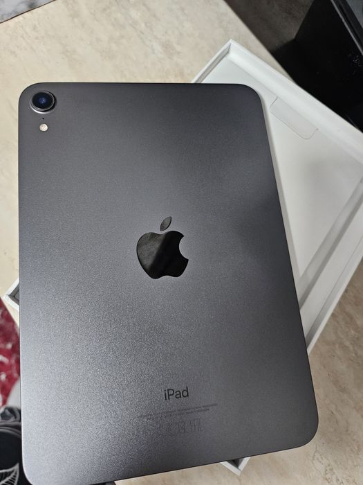 Vând tableta ipad mini 6, 2024