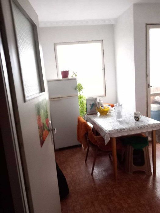 Продава се 3-стаен апартамент на Д. Ковачев 38, кв. Балик – Йовково до Новата поща и Волов