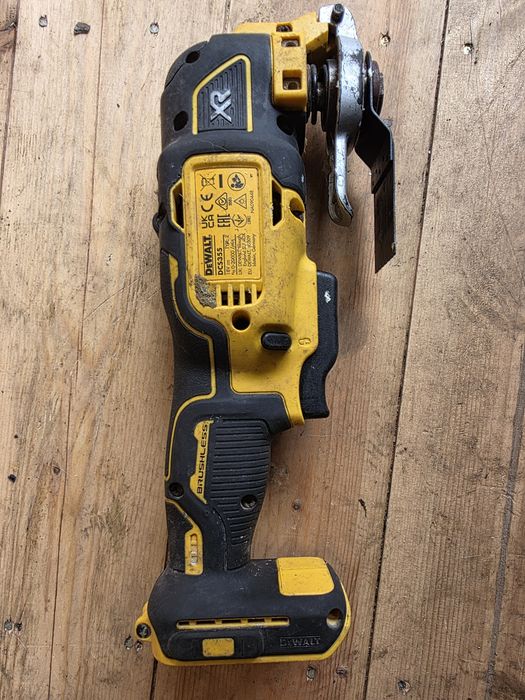Безчеткови винтоверти, импакти девалт Dewalt