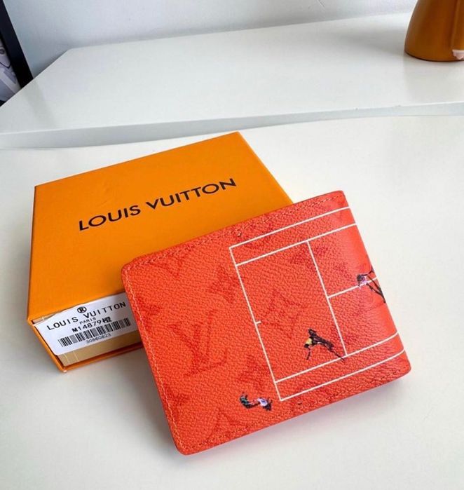 Lous vuitton портфейл монограмна кожа