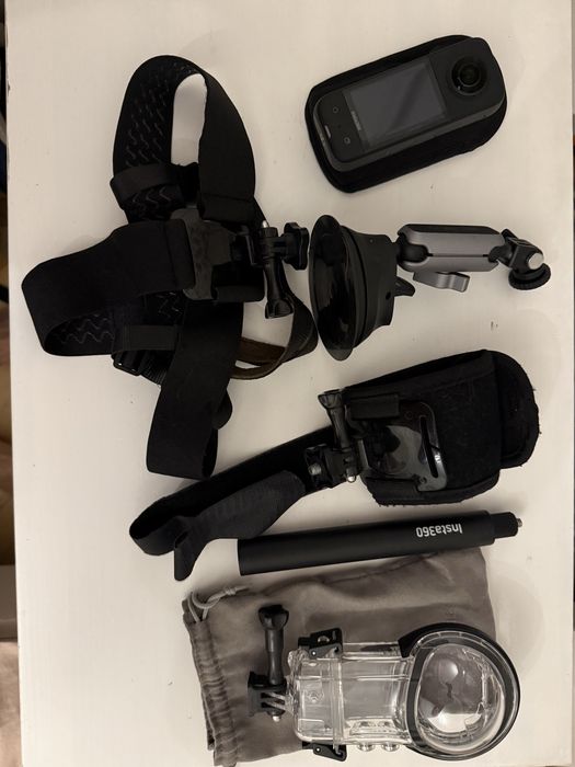 Экшн-камера Insta360 X3