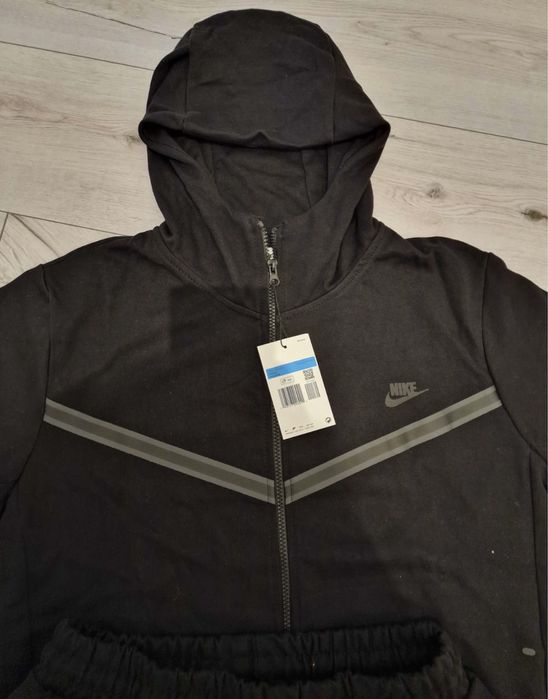 Nike tech fleece