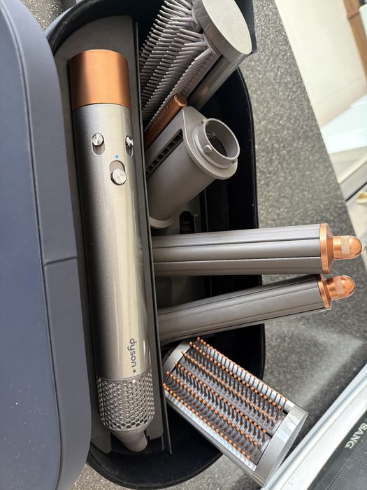 Маша за коса Dyson