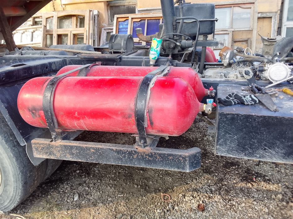 Metan gaz balon 4dona UZUNI