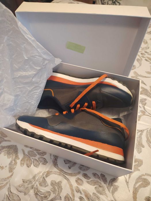 Маратонки (DKNY)