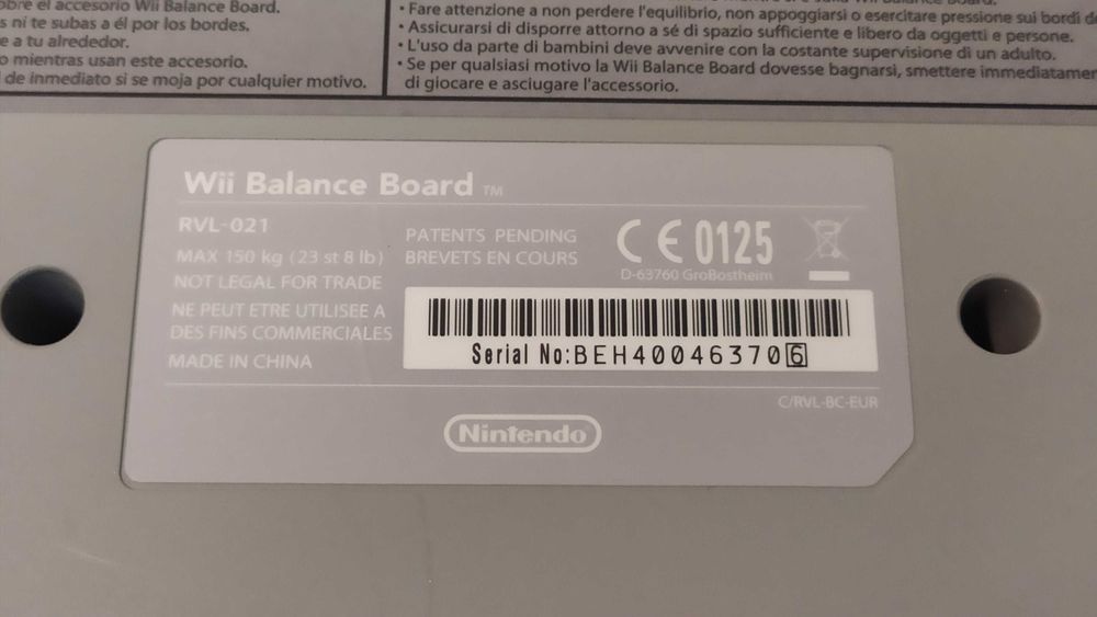 Nintendo Wii - балансировочная доска и измеритель