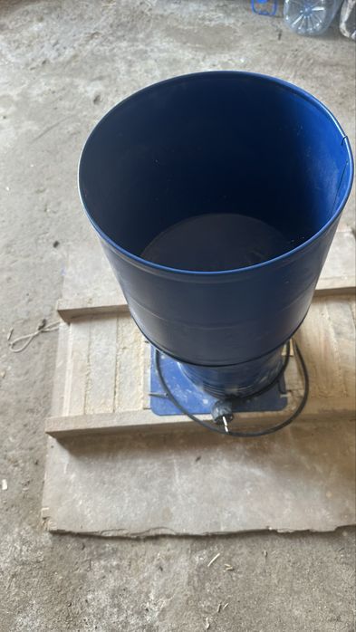 Продам дробилка корм