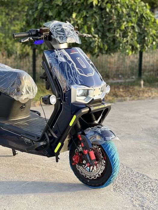 M 11 SD Elektro skuter