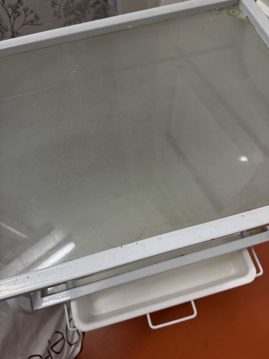 Тележка косметологическая