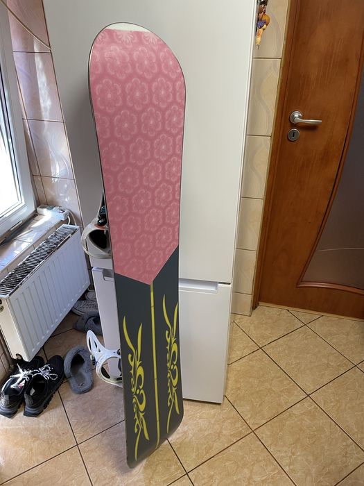 Placa snowboard 150 cm cu legaturi