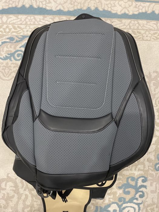 Чехлы на смденье уневерсальные