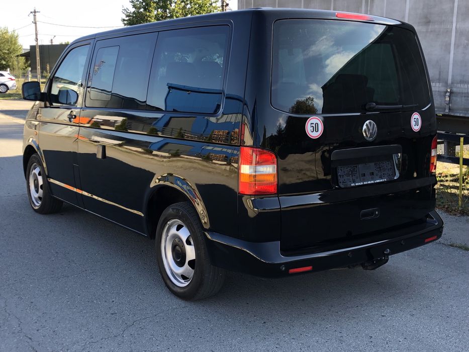 VW Transporter T5 Multivan an 2007 motor 1.9tdi 75 kw 102cp clima computer bord incalzire scaune senzori parcare cârlig remorcare cod motor BRS