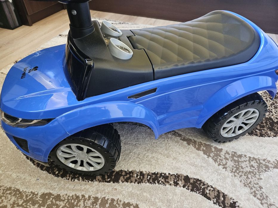 Кола за бутане ride on Lorelli