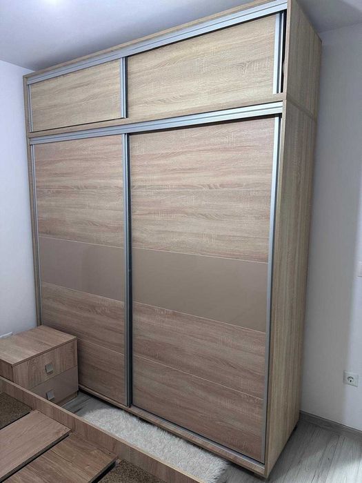 Dulap suprapozabil de vanzare