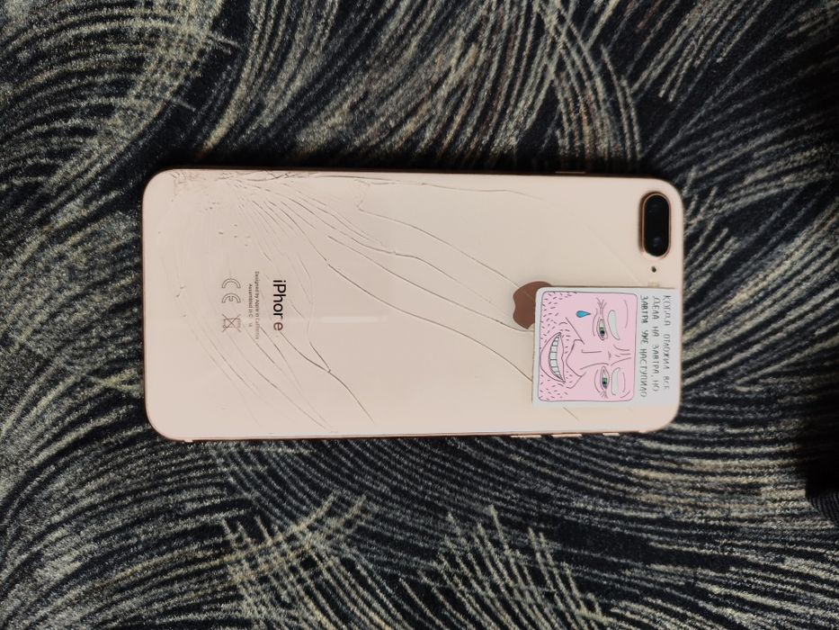 Iphone 8+ а хорошем состоянии