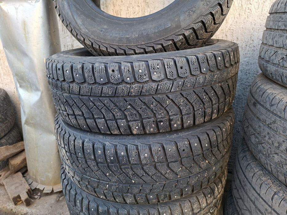 Продам резину Viatti