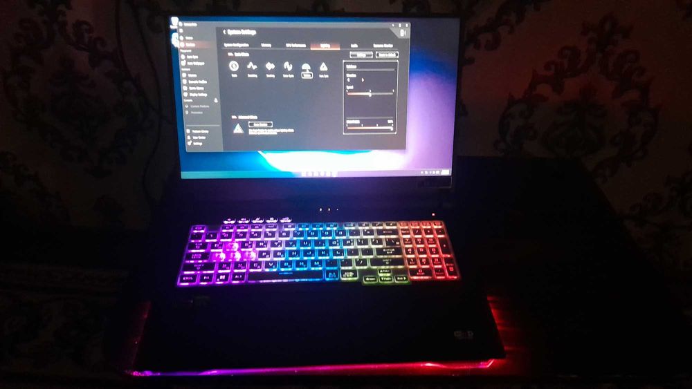 Asus ROG Strix G713QE