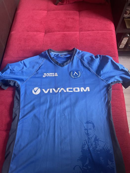 Фланелка на Левски