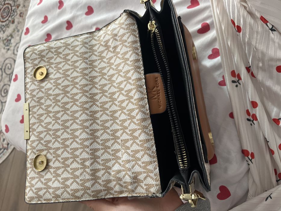 Сумка michael kors бежево-коричневая