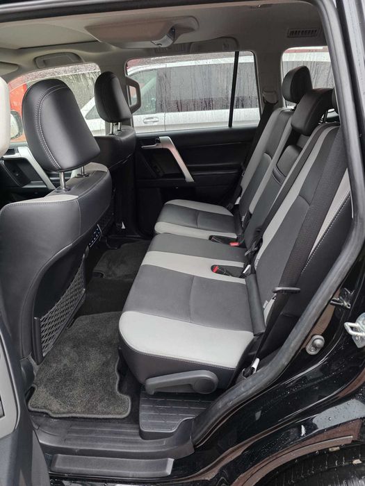 Toyota Land Cruiser 2.8 D-4D Executive Dark Chrome 2023 Full 7 loc