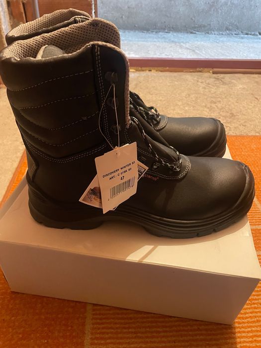 Работни обувки от естествена кожа