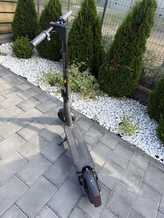 ninebot kickscooter max g2