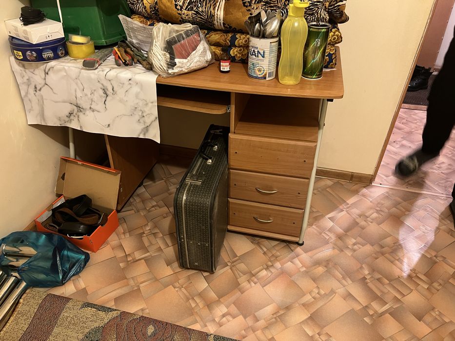 Отдам даром срочно,писать по существу