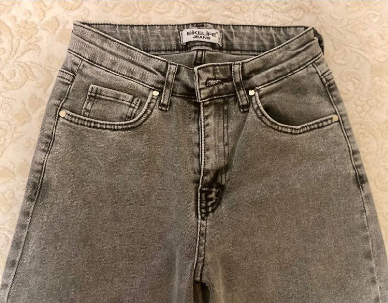 Jeans marimea xs