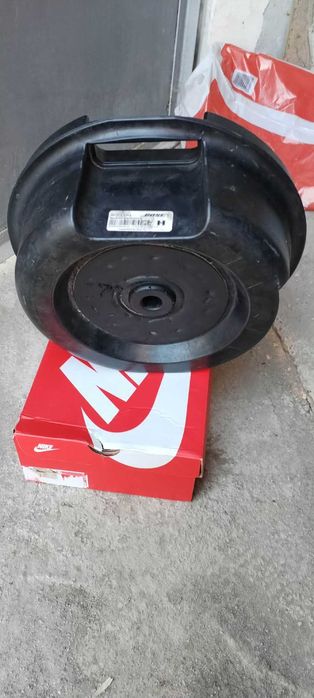 Субуфер за резервна гума