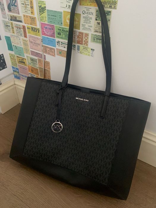 geanta mare michael kors