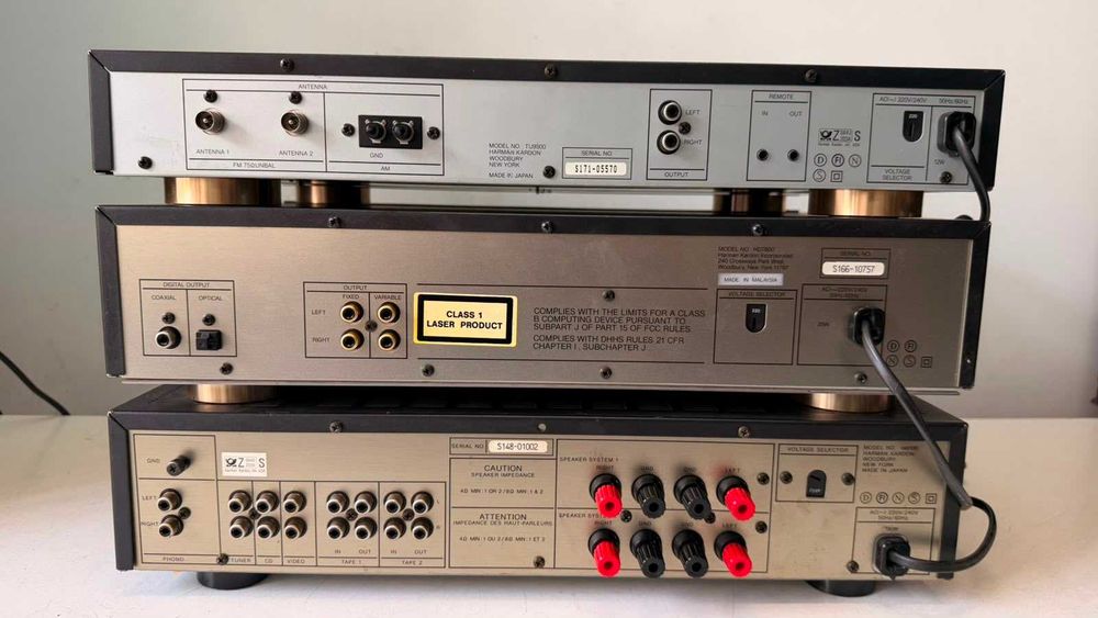 Linie Audio Top Harman Kardon – Amplificator HK6100 + CD HD7600 + TU9600 – Componente Rare