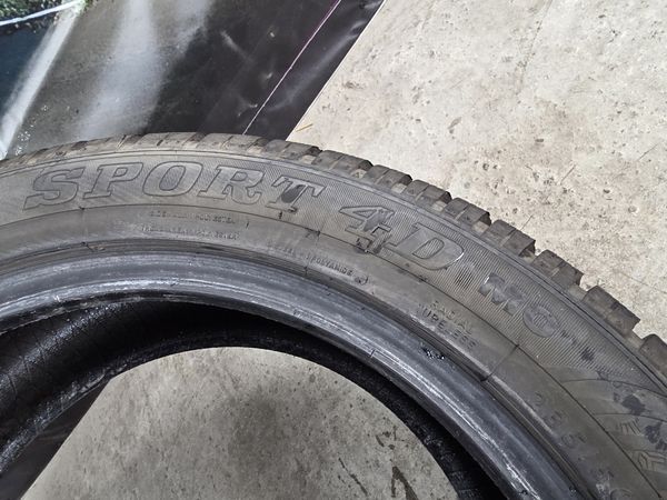 235/50/18 DUNLOP 4бр