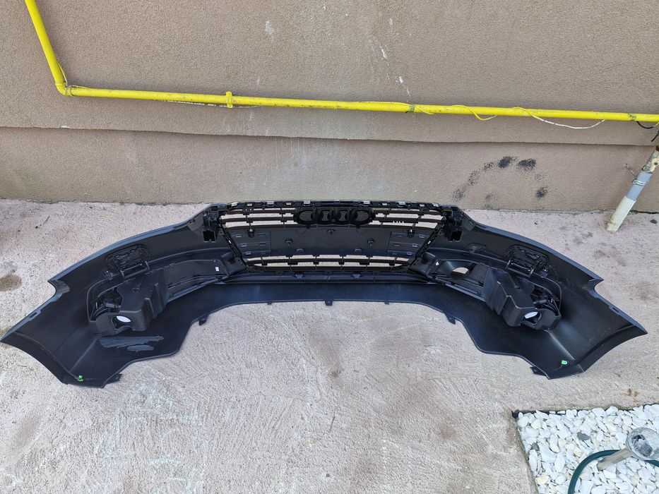 Bara fata Audi A4 B8 S-line facelift 2012-2015 cu Distronic