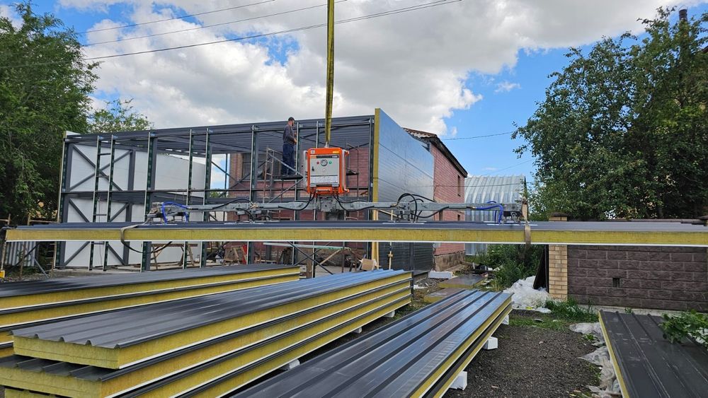 Аренда вакуумных захватов( присосок) для сэндвич-панелей и стеклопакет