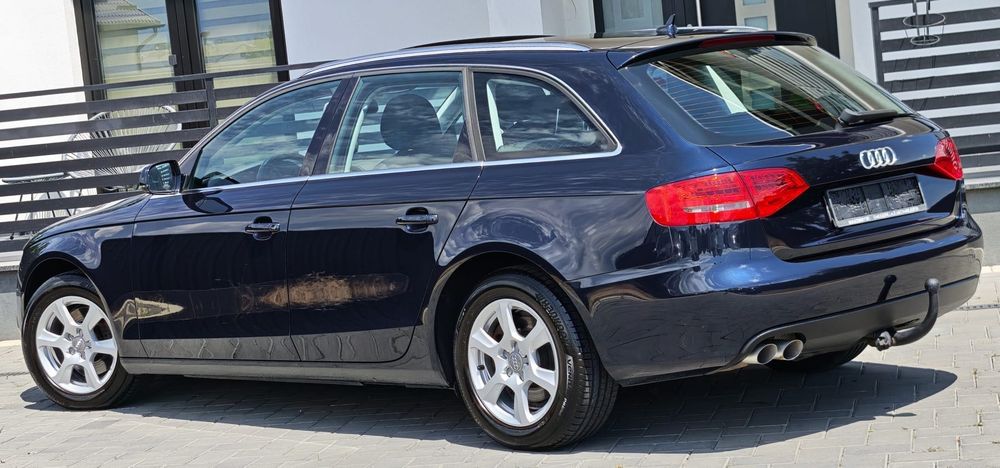 AUDI A4 Avant 2010 — imagine 4