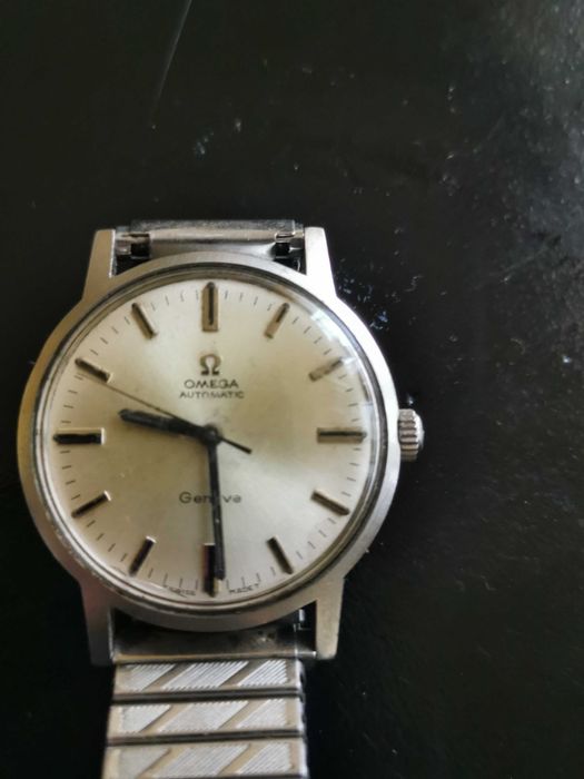 De vanzare ceas mecanic Omega.