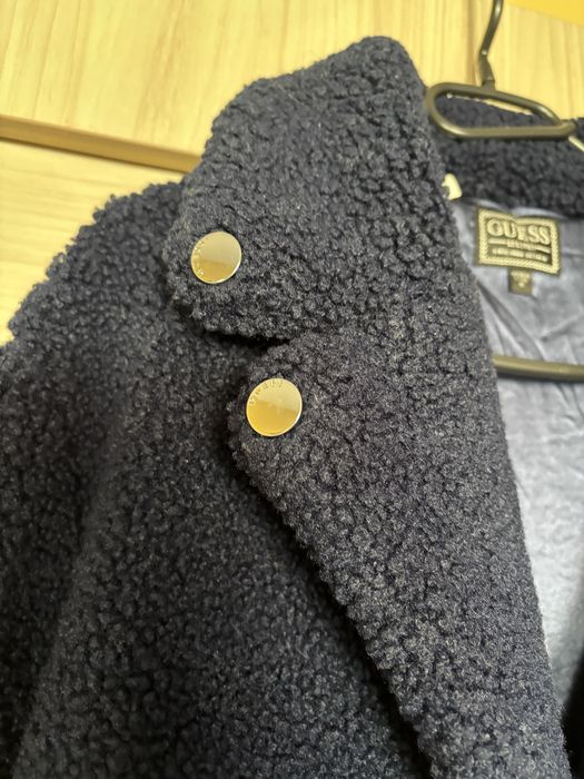 Дамско палто Guess