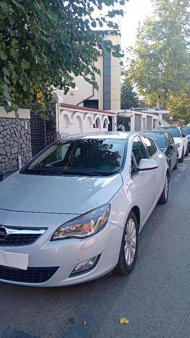 OPEL Astra 2012 — imagine 5