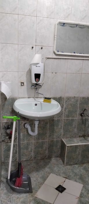 Дава се под наем Магазин в Варна, Колхозен пазар - 60 кв.м за 408 € - Снимка #10