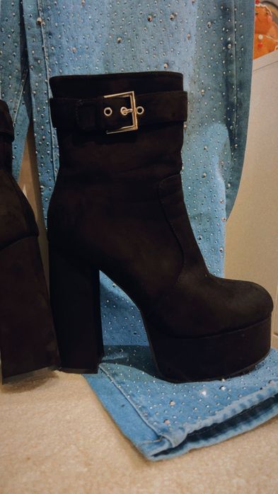 Боти на платформа н.39