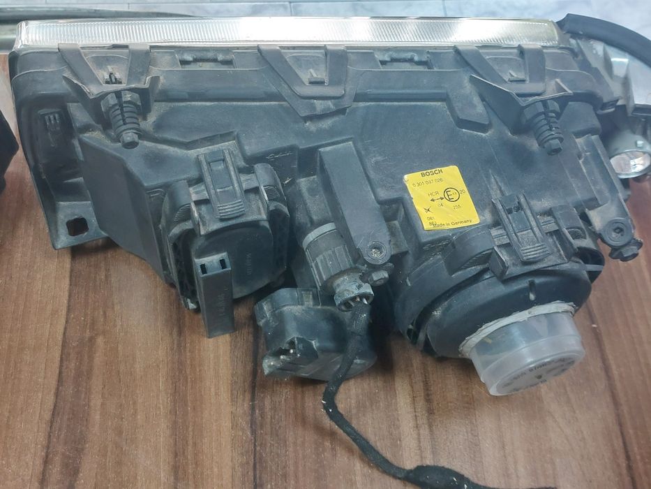 Оригинални фарове BOSCH за BMW E36